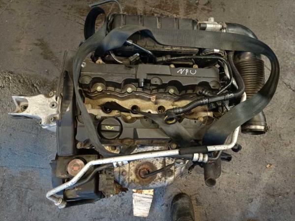 MOTEUR CITROEN / PEUGEOT 1.6 ESSENCE - Vue 2